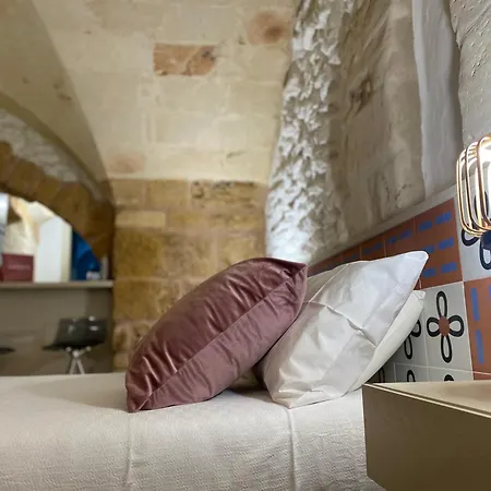 J-suite Apartment Mesagne